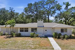 602 32nd St W, Bradenton, FL 34205 - Photo 1