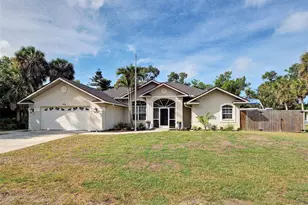1303 E Gate Dr, Venice, FL 34285 - Photo 1