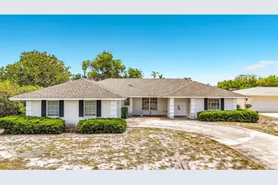 7401 13th Avenue W, Bradenton, FL 34209 - Photo 1