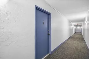 2901 26th St W, Bradenton, FL 34205 - Photo 1