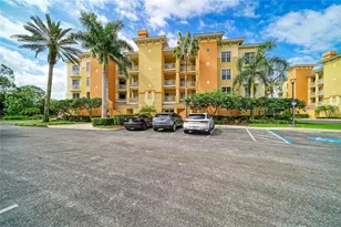 6482 Water Crest Way, Lakewood Ranch, FL 34202 - Photo 1