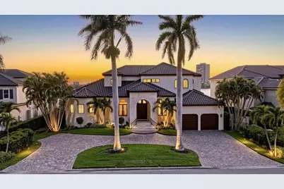 344 W Royal Flamingo Drive, Sarasota, FL 34236 - Photo 1