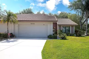 4034 Wilshire Cir E, Sarasota, FL 34238 - Photo 1
