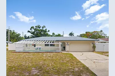 7816 3rd Avenue W, Bradenton, FL 34209 - Photo 1