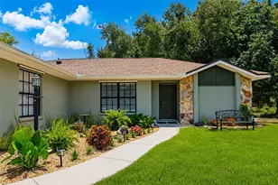 6104 26th Ave E, Bradenton, FL 34208 - Photo 1