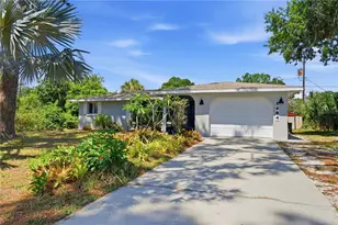 5984 Diana Rd, Venice, FL 34293 - Photo 1