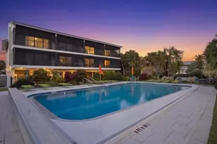 6804 Gulf Dr, Holmes Beach, FL 34217 - Photo 1
