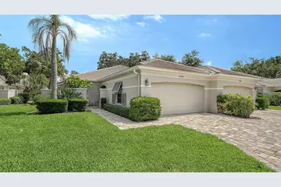 4429 Oakley Greene #6, Sarasota, FL 34235 - Photo 1
