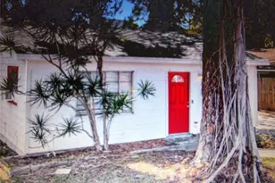 1664 10th St, Sarasota, FL 34236 - Photo 1