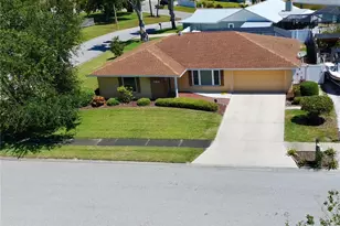 5314 36th Ave Dr W, Bradenton, FL 34209 - Photo 1