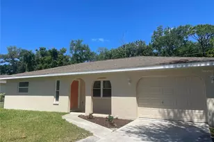 220 Avalon Rd, Venice, FL 34293 - Photo 1