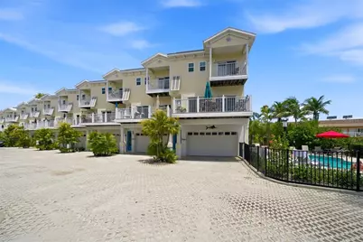 1473 Gulf Drive N, Bradenton Beach, FL 34217 - Photo 1