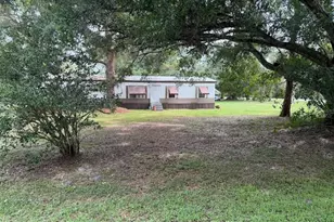 255 NE 62nd Ave, Okeechobee, FL 34974 - Photo 1