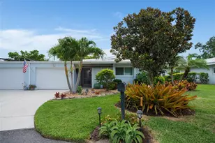 1315 Westport Ln, Sarasota, FL 34232 - Photo 1