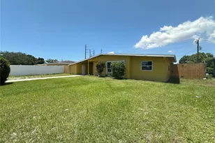 3335 Dudley St, Sarasota, FL 34235 - Photo 1