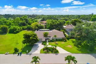 4010 Country View Dr, Sarasota, FL 34233 - Photo 1