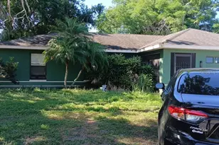 1104 67th Ave W, Bradenton, FL 34207 - Photo 1