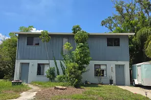 7087 Brentford Rd, Sarasota, FL 34241 - Photo 1