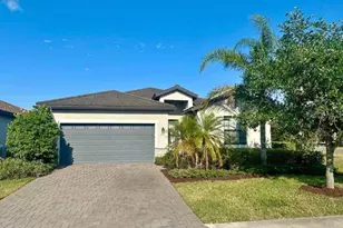 531 Fire Bush Ct, Bradenton, FL 34212 - Photo 1