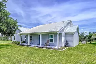 1040 Timbers Dr, Fort Meade, FL 33841 - Photo 1