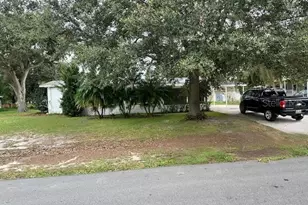 5958 Foxhollow Dr, Winter Haven, FL 33884 - Photo 1