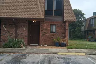 1836 N Crystal Lake Dr, Lakeland, FL 33801 - Photo 1