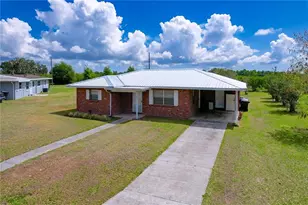 1305 Hickory Ln S, Fort Meade, FL 33841 - Photo 1