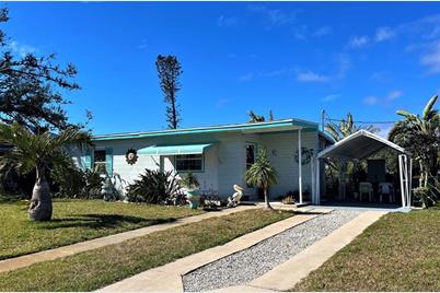 840 Hibiscus Street NE, Port Charlotte, FL 33952 - Photo 1