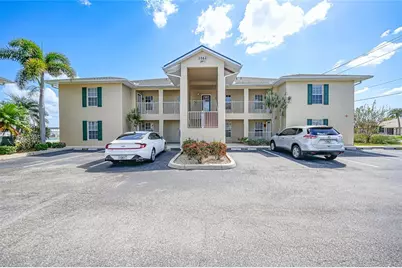 1462 Rio De Janeiro Avenue #203, Punta Gorda, FL 33983 - Photo 1
