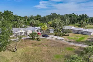 1870 SW Pax Duces Dr, Arcadia, FL 34266 - Photo 1