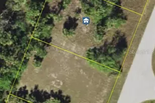 561 Pembroke Dr, Port Charlotte, FL 33954 - Photo 1