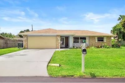 572 Darwin Road, Venice, FL 34293 - Photo 1