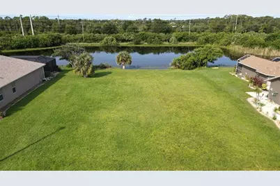 12779 SW Pembroke Circle S, Lake Suzy, FL 34269 - Photo 1