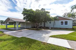 982 Narranja St, Punta Gorda, FL 33950 - Photo 1
