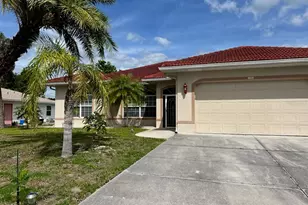 1052 S Hartsdale St, North Port, FL 34287 - Photo 1