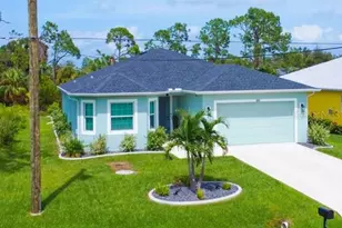 146 Baytree Dr, Rotonda West, FL 33947 - Photo 1