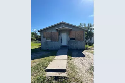 219 Alabama Avenue, Arcadia, FL 34266 - Photo 1