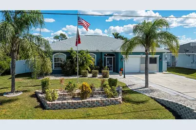 2142 S Chamberlain Blvd, North Port, FL 34286 - Photo 1