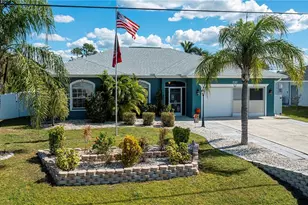 2142 S Chamberlain Blvd, North Port, FL 34286 - Photo 1