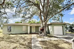 400 Dalton Blvd, Port Charlotte, FL 33952 - Photo 1