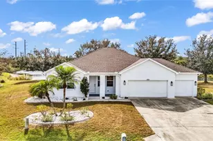 12711 SW Pembroke Cir S, Lake Suzy, FL 34269 - Photo 1