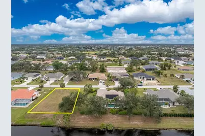 192 Broadmoor Lane, Rotonda West, FL 33947 - Photo 1
