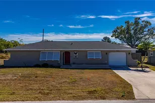 915 Fairfax Terrace NW, Port Charlotte, FL 33948 - Photo 1