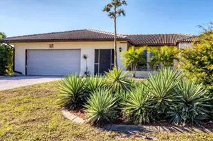 124 Da Vinci Dr, Nokomis, FL 34275 - Photo 1