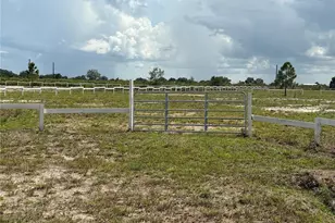 20380 NW 250th St, Okeechobee, FL 34972 - Photo 1