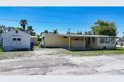2400 San Miguel Avenue, Avon Park, FL 33825 - Photo 1