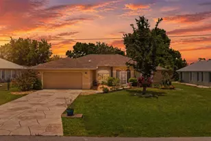 27180 Tierra Del Fuego Cir, Punta Gorda, FL 33983 - Photo 1