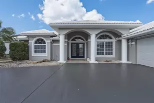 1083 Manilla Ln, Punta Gorda, FL 33983 - Photo 1
