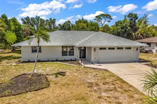855 Morningside Rd, Venice, FL 34293 - Photo 1