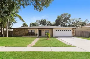 762 Isleton Dr, Brandon, FL 33511 - Photo 1